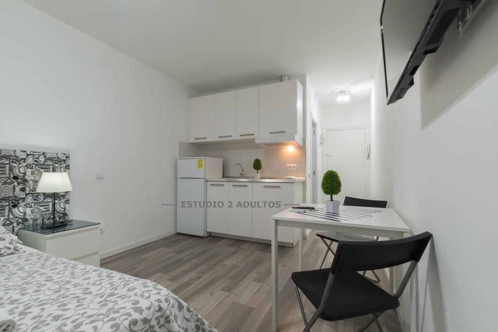 Apartamentos Arapiles Madrid Bagian luar foto