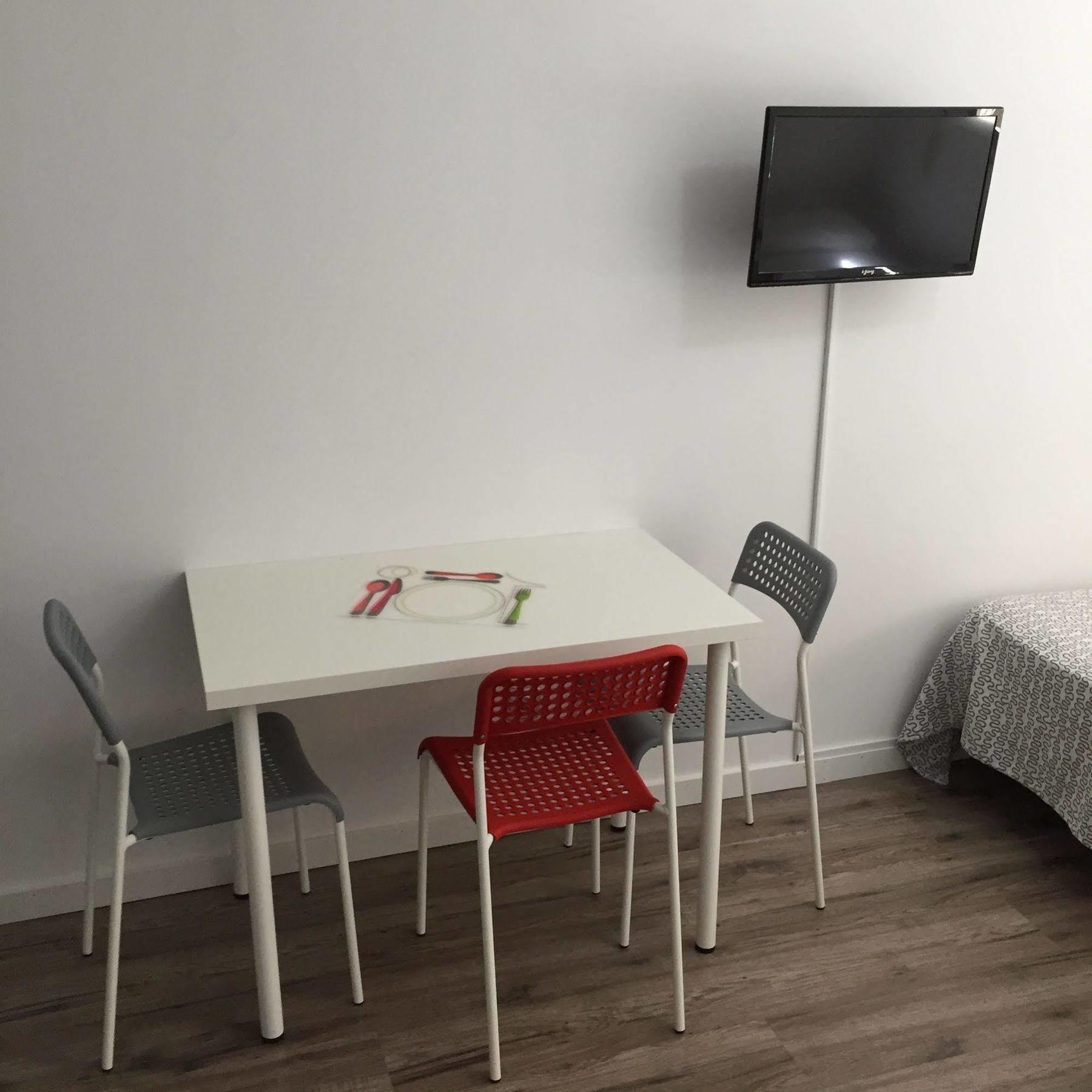 Apartamentos Arapiles Madrid Bagian luar foto