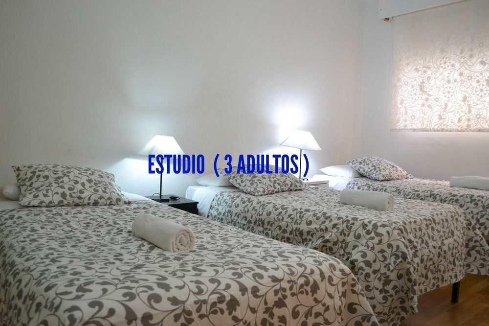 Apartamentos Arapiles Madrid Bagian luar foto